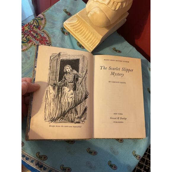 1954 Hardback The Scarlett Slipper Mystery Nancy Drew - Picture 10 of 13